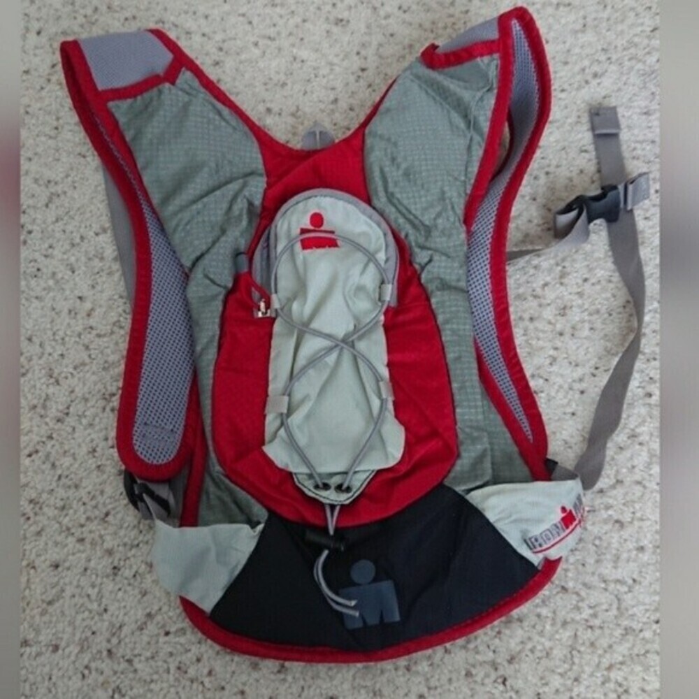 IRONMAN PRO HYDRATION PACK